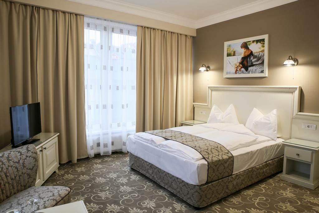 Hotel Montana Viseu de Sus Ruang foto