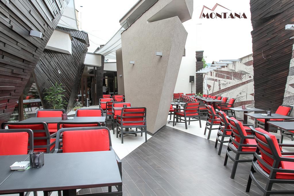 Hotel Montana Viseu de Sus Bagian luar foto